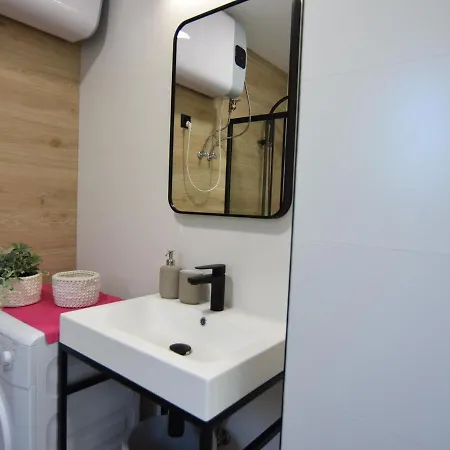 Nicely Furnished In Kopalino